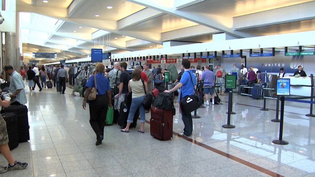 Estados Unidos Implementa Nuevos Datos Biométricos para la Entrada y Salida de Pasajeros