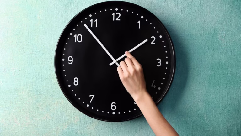Horario de Verano 2025: ¿Cuándo se Realiza el Cambio de Hora y Su Historia en EE.UU.?