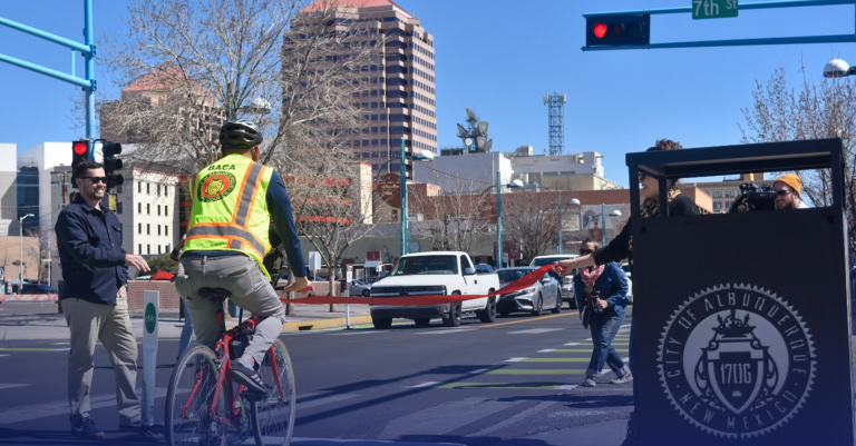 Bicicleta Fantasma en Albuquerque: Un Llamado a la Seguridad Vial