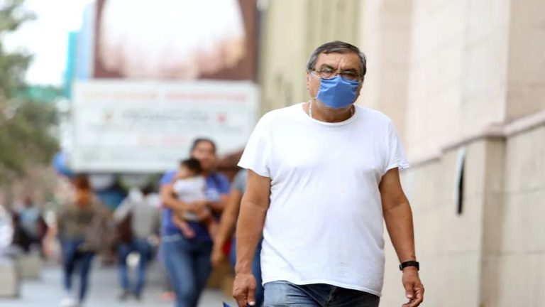 Nuevo León: Infectólogo Recomienda Pruebas para Identificar Virus Respiratorios