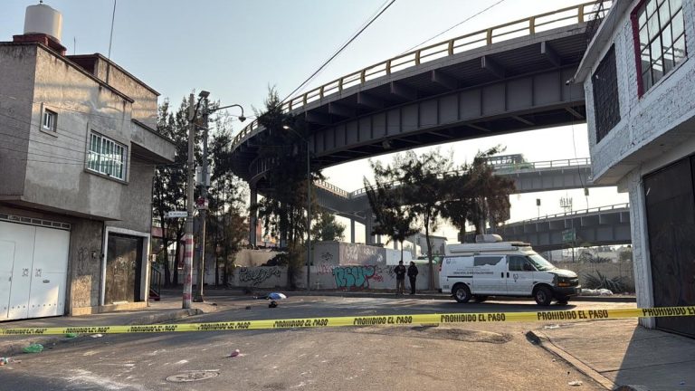 Accidente Trágico en Puente Vehicular de Venustiano Carranza: Motociclista Muere Tras Caer 25 Metros