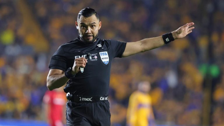 Pollo Ortiz advierte sobre la influencia de equipos en árbitros y el futuro de los extranjeros