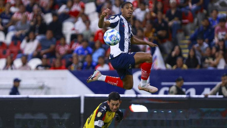 Anthony Martial Brilla con su Primer Gol en la Copa Pacífica con Rayados