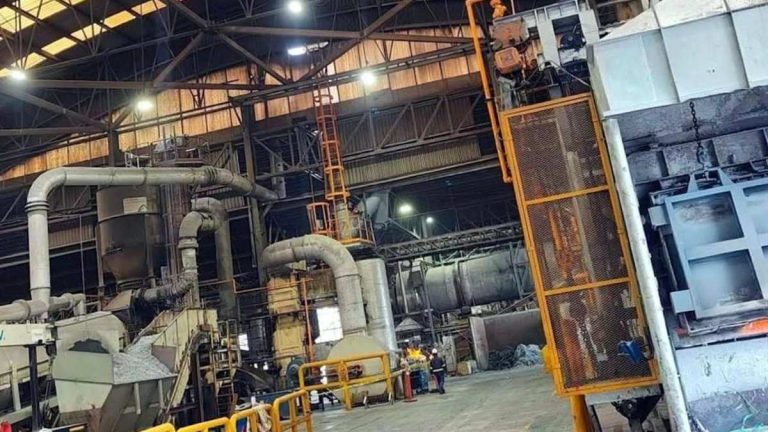Trágico Accidente Laboral en García, Nuevo León: Muere Trabajador Prensado por Máquina