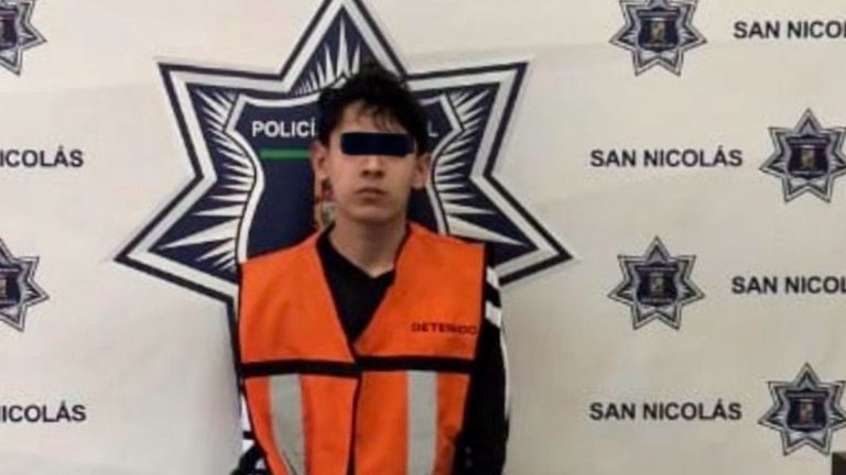 Asalto en San Nicolás: Vecinos Detienen a Joven Infractor