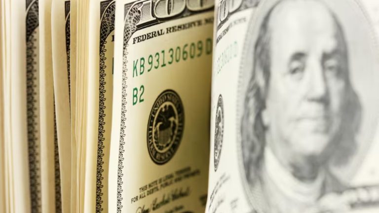 Dólar Hoy: Tipo de Cambio en México y la Depreciación del Peso Mexicano al 6 de enero