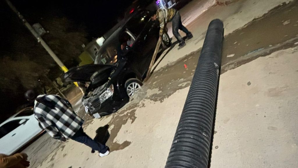 Accidente de camioneta en Torreón: SIMAS y la zanja que causa problemas en Las Carolinas