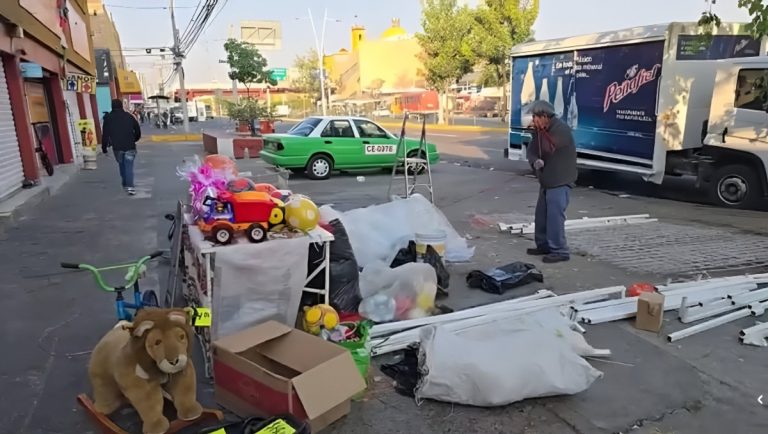 Don Juanito: La espera de una noche sin ventas para ayudar a su esposa enferma