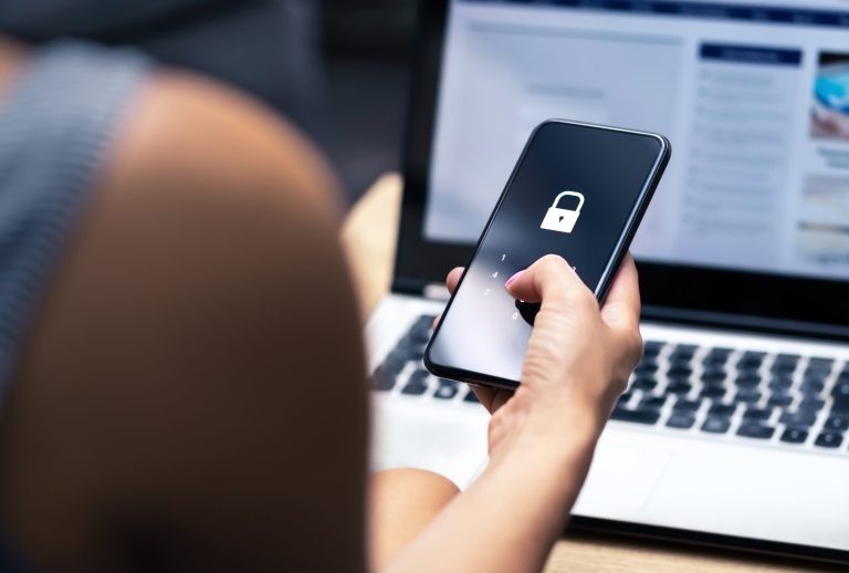 Tráfico de Personas: Niños en Riesgo por la Inteligencia Artificial y la Explotación Infantil