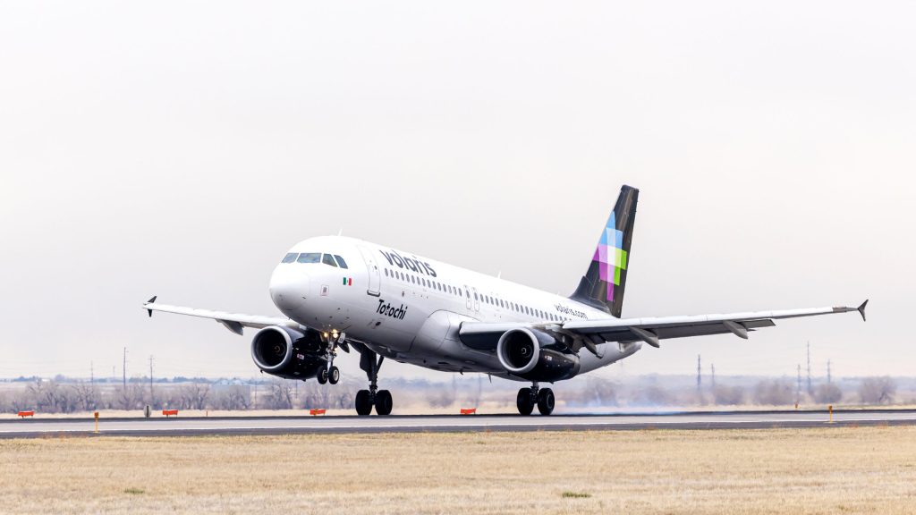 Volaris lanza nueva ruta aérea de Denver a Querétaro: Conectividad directa entre EE.UU. y México