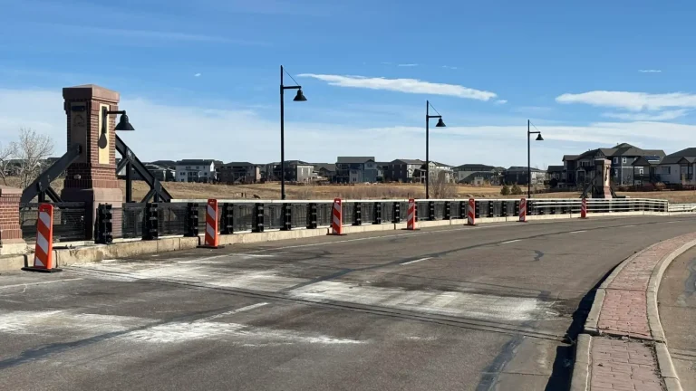 Tragedia en Erie: Choque vehicular resulta en un muerto y un herido grave