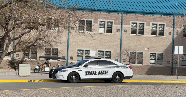 Amenaza Escolar en la Preparatoria Franklin Activa Respuesta Police en El Paso