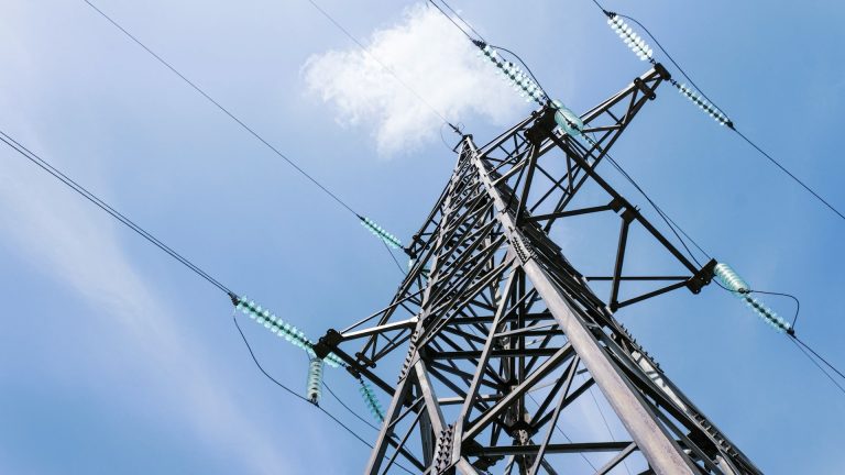 Aumento en la Demanda de Generadores en Colorado por Apagones Preventivos