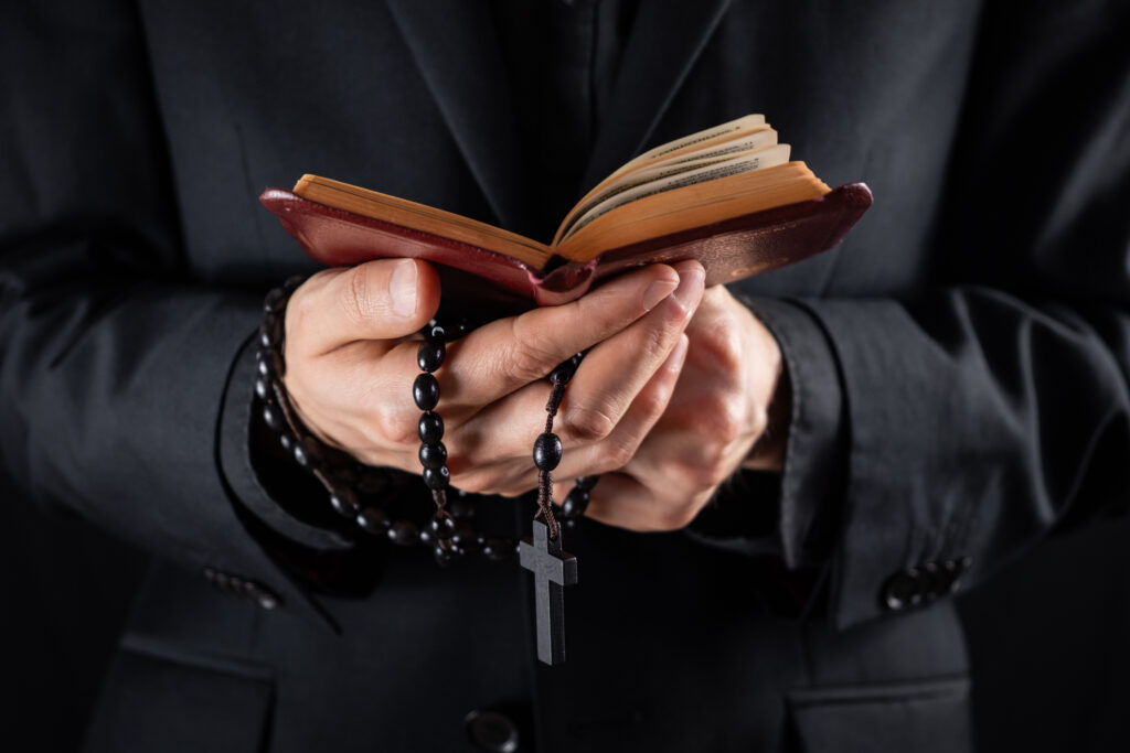Líderes religiosos en Colorado ofrecen apoyo a inmigrantes en tiempos de crisis