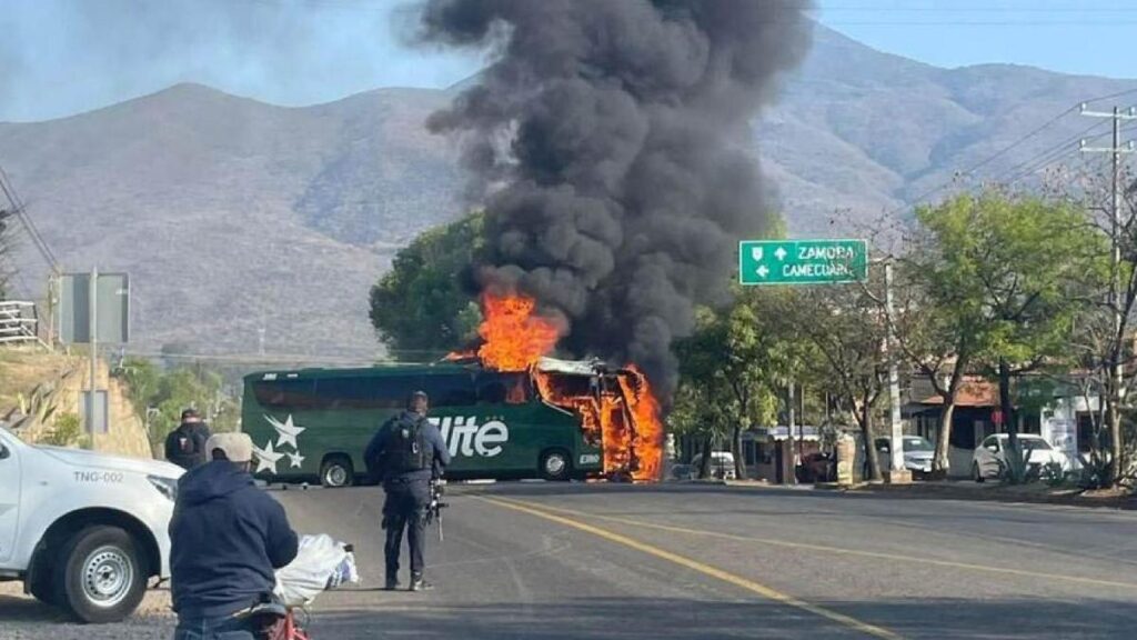 Prisión para 31 Detenidos en Jalisco por Quema de Vehículos tras la Muerte de El Mencho
