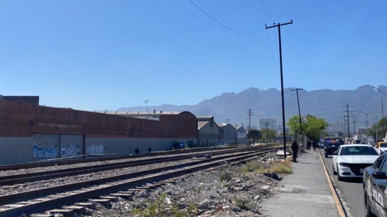 Descubren restos humanos en maletas en Bella Vista, Monterrey