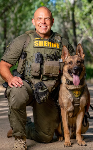 El Heroico Retiros de Odin: Homenaje a un K9 Valiente del Condado Washoe