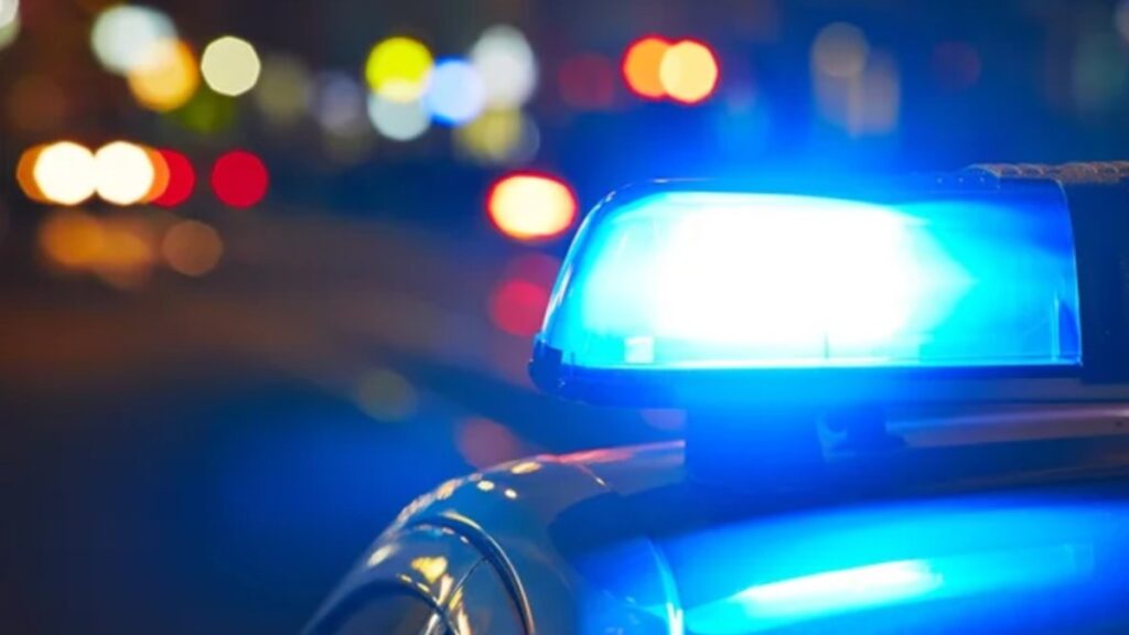 Hombre armado con machete ataca a niños en una guardería