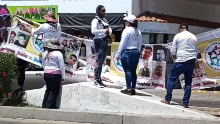 Milagroso Hallazgo de Colectivo de Jalisco en Penal de Mazatlán: Hombre Desaparecido por 12 Años Encontrado con Vida
