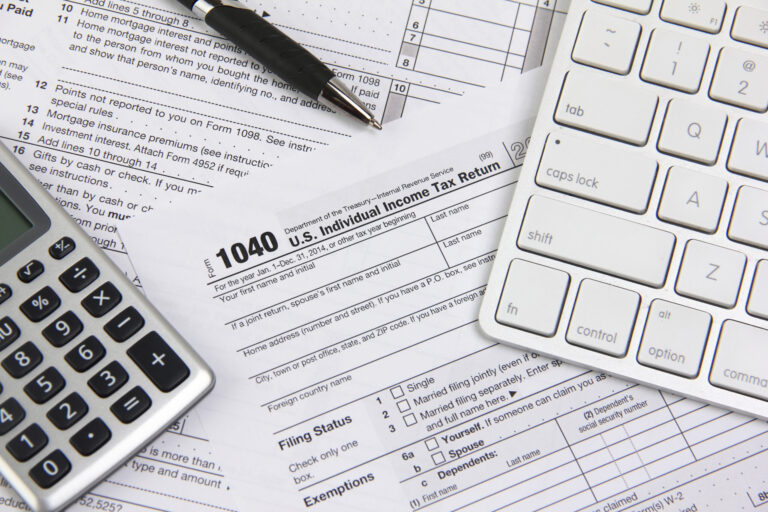 Último Día para la Declaración de Impuestos en EE. UU.: ¿Cómo Solicitar una Extensión?
