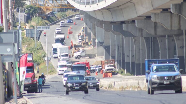 Tráfico y Choques en la Autopista México-Puebla: Noticias en Vivo del 20 de Abril
