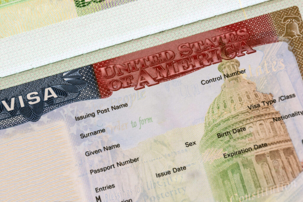 EE.UU. intensifica seguridad migratoria: nueva revisión de redes sociales para visas mexicanas