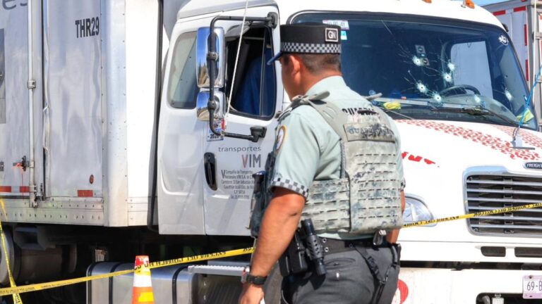 Actualización en Vivo: Choques y Cierres en la Autopista México-Puebla Hoy