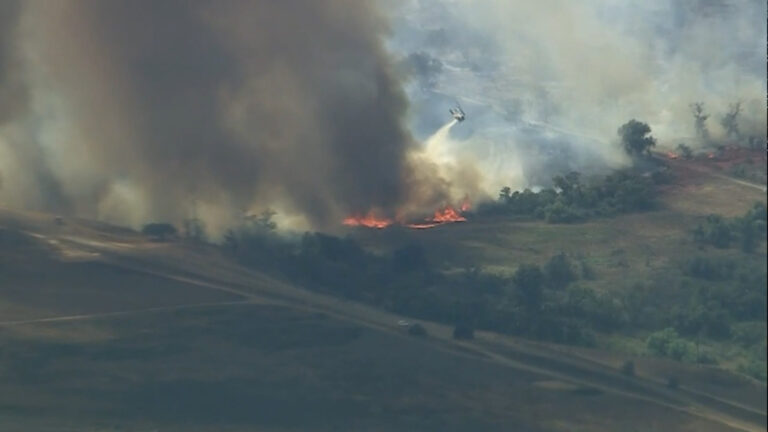 Bomberos de Imperial Asisten en Incendios Forestales de Riverside