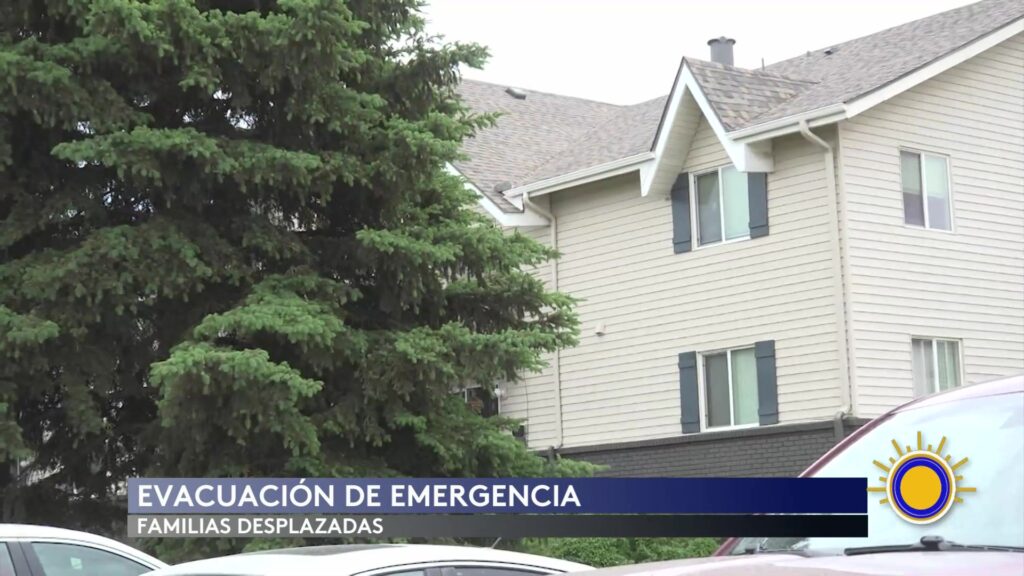 Incendio en Aurora Desplaza a Familias Enteras y Sacude a la Comunidad