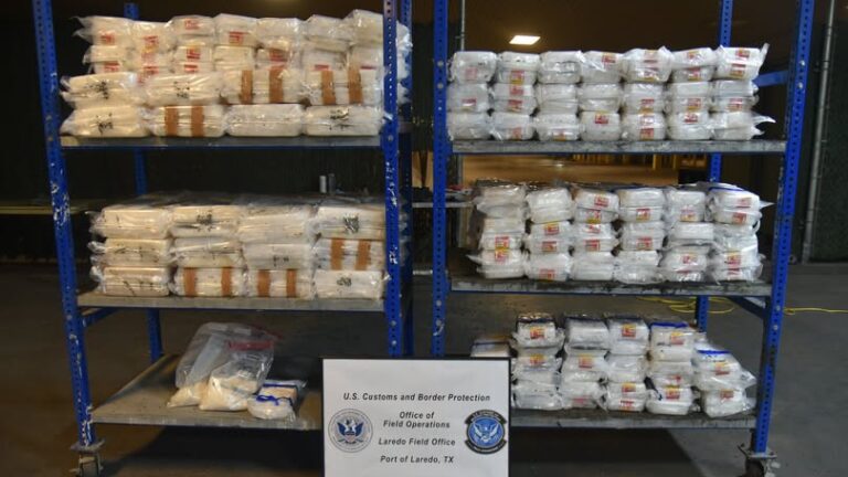 CBP decomisa más de 10 millones de dólares en metanfetamina en el Puente Colombia de Laredo