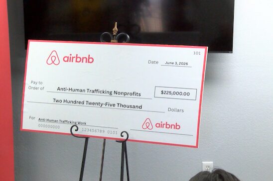 Airbnb impulsa ayuda contra la trata de personas con $225k en El Paso