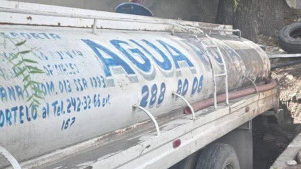 Desmantelan Red de Aguachicol en Puebla: Venta Ilegal de Agua Descubierta