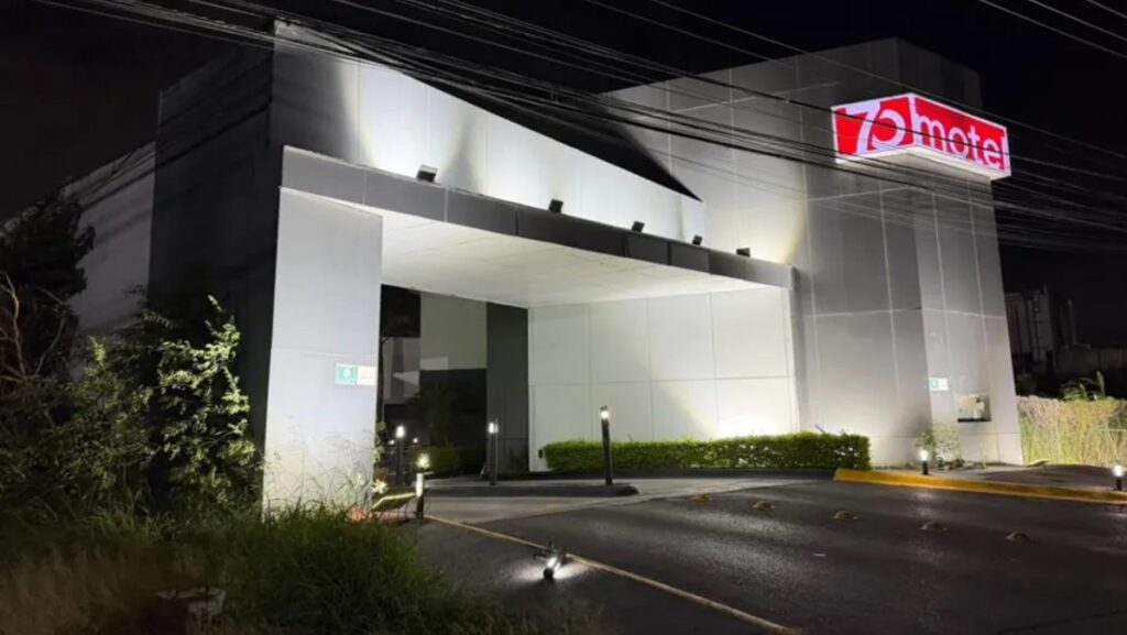 Descubren cadáver de hombre en motel de Apodaca: Impactante hallazgo
