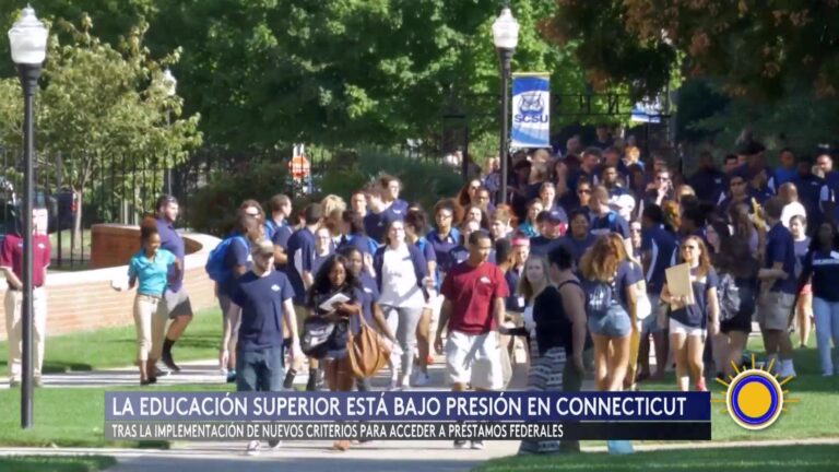 Préstamos estudiantiles en Connecticut: recorte de ayuda federal golpea a alumnos de medio tiempo