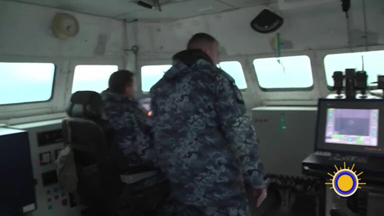 Ucrania golpea el Mar Negro y debilita el control ruso sobre el tráfico marítimo