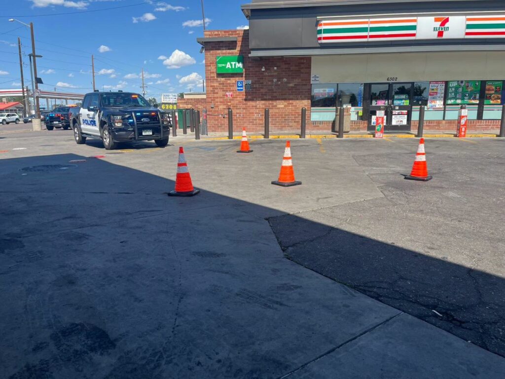 Tiroteo en Commerce City deja a un hombre gravemente herido en una gasolinera 7-Eleven