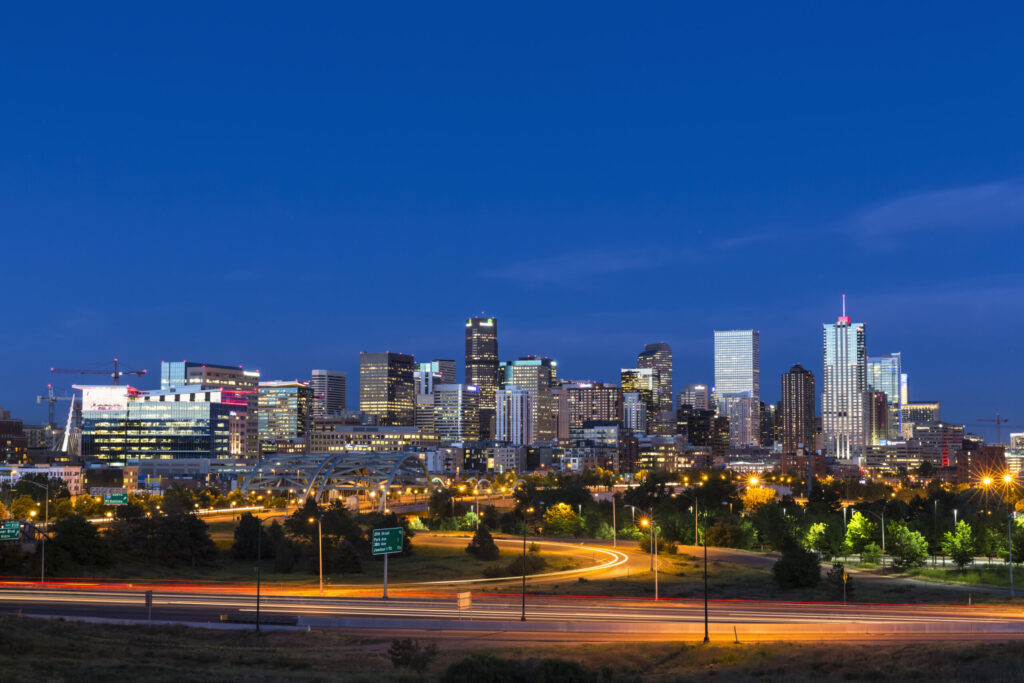 Conducir en Denver: estudio ubica a varias ciudades del área metropolitana entre las peores de EE. UU.