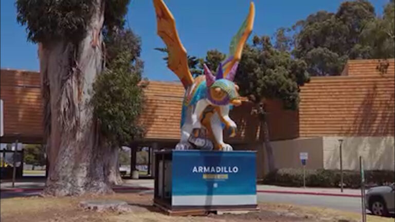 Alebrijes monumentales en Salinas: la ciudad se llena de arte público y cultura mexicana