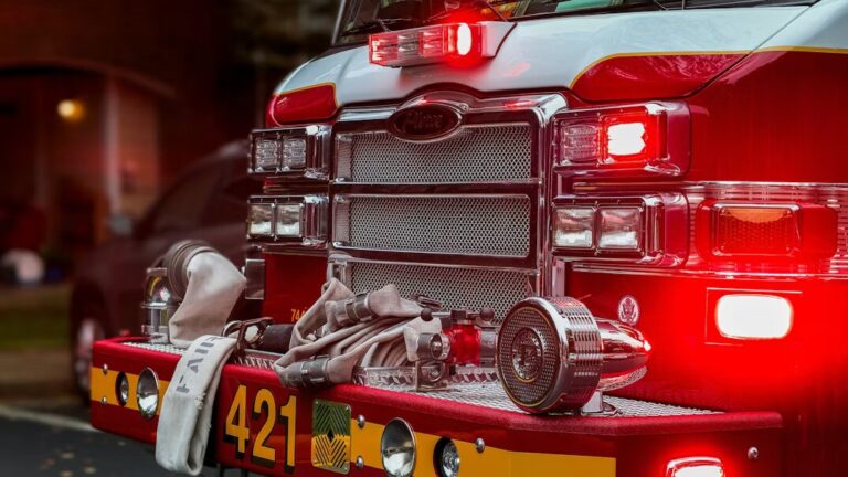 Edinburg Fire Department invita al “Sparky’s Back 2 School Bash”