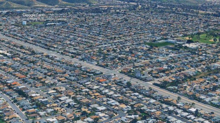 Motociclista de 43 años muere tras ser impactado por camioneta en Otay Mesa West