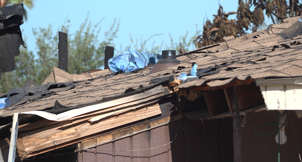 Incendio destruye vivienda en Laredo y deja a dos personas hospitalizadas