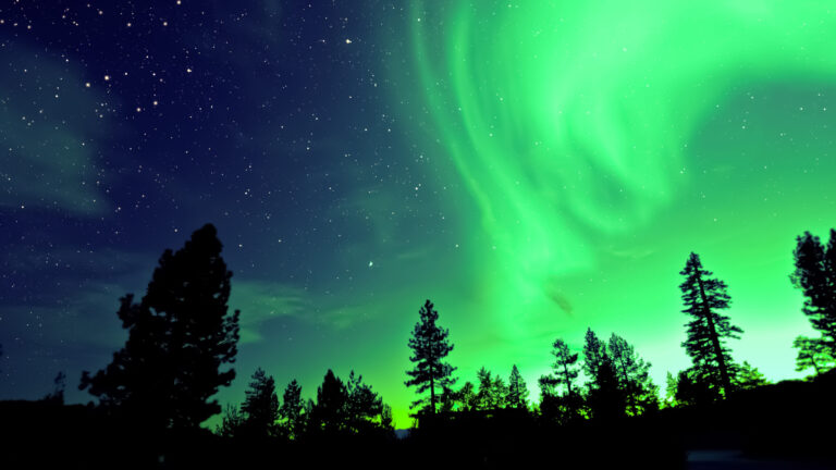¿Tormenta geomagnética y auroras boreales? Esto es lo que sabemos este martes