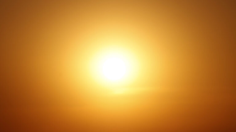 Semana de altas temperaturas en Texas: autoridades emiten recomendaciones para prevenir golpes de calor