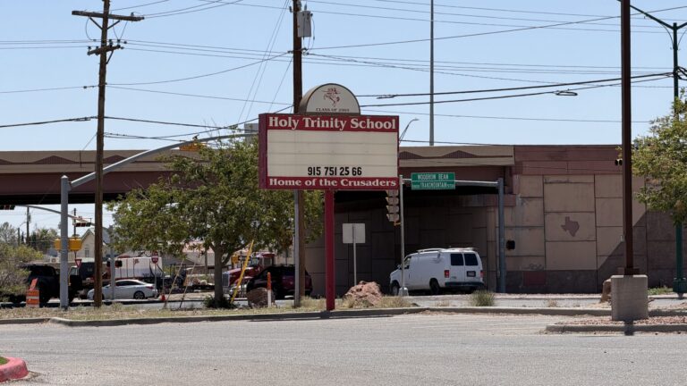 Fondos TEFA en el centro de disputa entre madre y escuela de El Paso