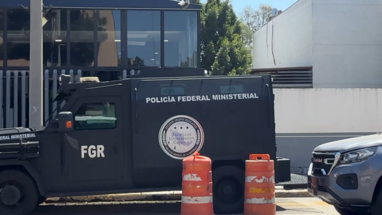 Amenazan con arrojar explosivos a instalaciones de seguridad