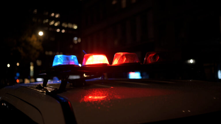 Nuevas instalaciones policiales abren en Hollywood Blvd de manera temporal