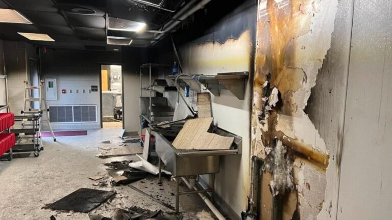 Incendio escolar activa una emergencia en Tanglewood Elementary y es el segundo en ocho días