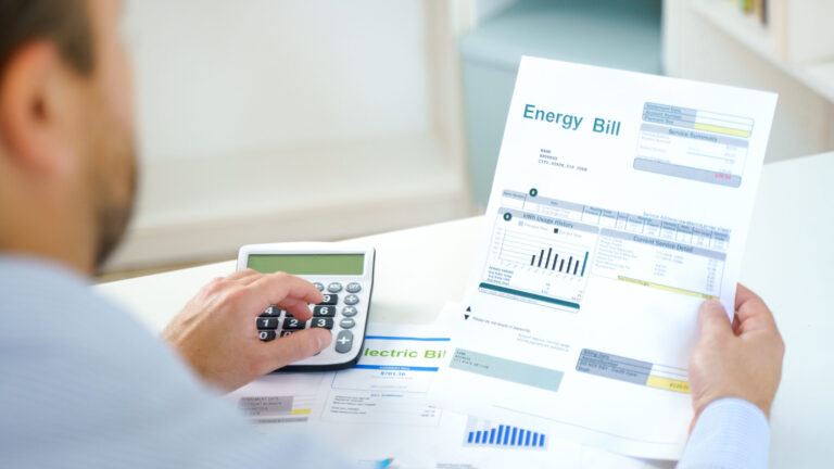 IID analizará nueva tarifa para grandes consumidores de electricidad