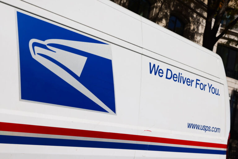 USPS mantiene sin entrega de correo a vecinos de Denver desde hace seis meses