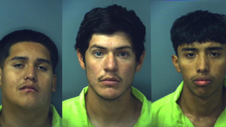 Tres arrestados por el doble homicidio que estremeció a Rim Road en El Paso